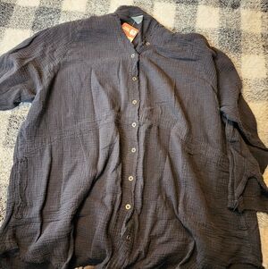 ARULA Black Textured Gauze Top